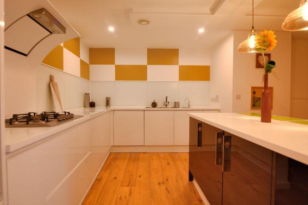 Largigi Offering Two Amazing Panoramic Sea Front Apartments Lyme Regis Exterior photo